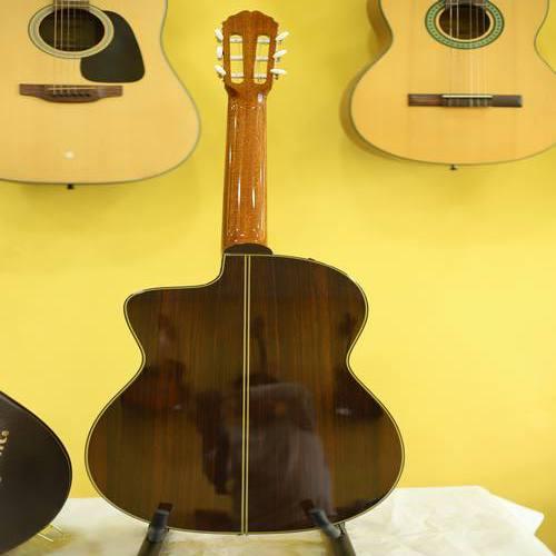 Đàn guitar Takamine TC132SC