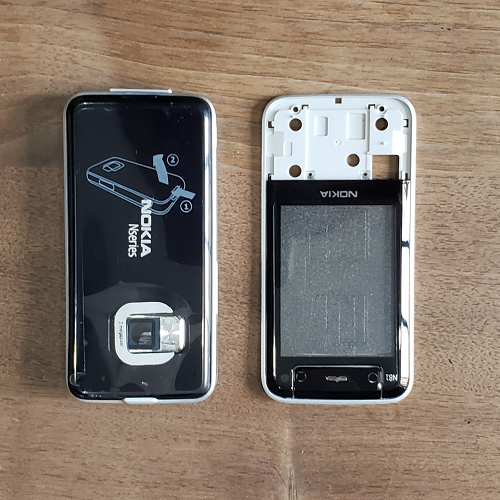 Vỏ Nokia N81 2G có sườn - không phím