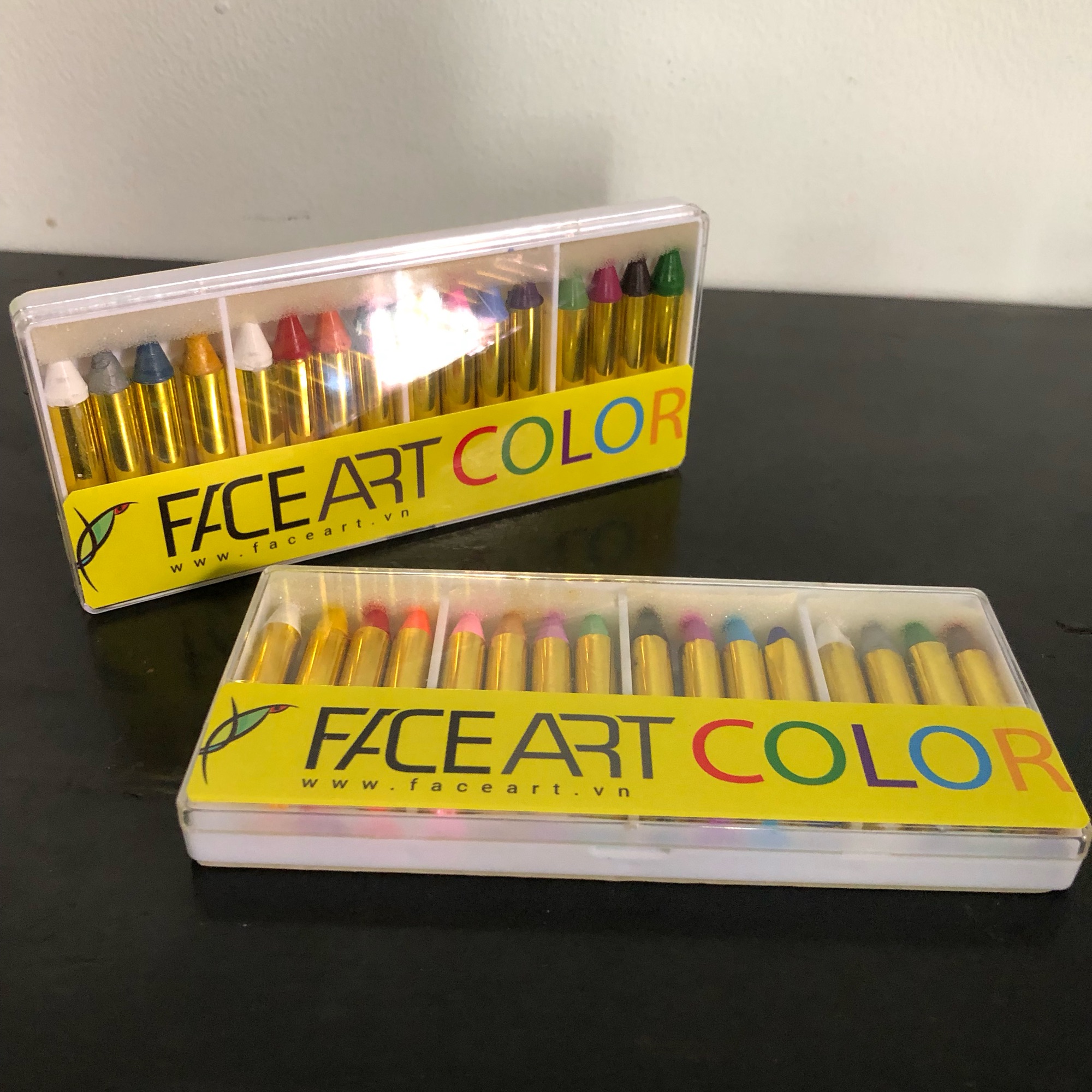 MÀU VẼ MẶT CHO BÉ-MÀU VẼ MẶT DẠNG BÚT-FACE PAINTING