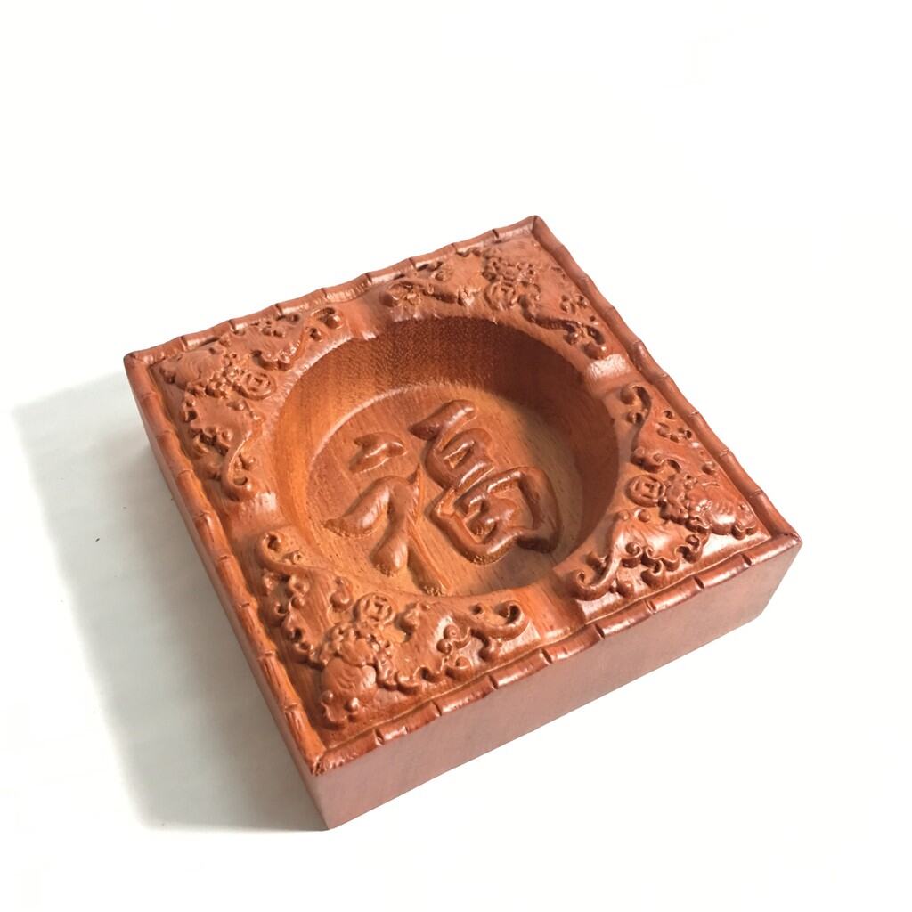 Gạt tàn thuốc gỗ hình chữ