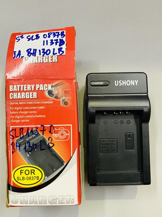 Sạc pin máy ảnh samsung slb-0837b slb-1137d bh130lb