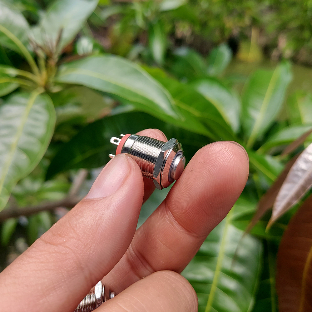 Nút nhấn 12mm led chống nước (nhấn vào tự nhả ra) 12v- 24V