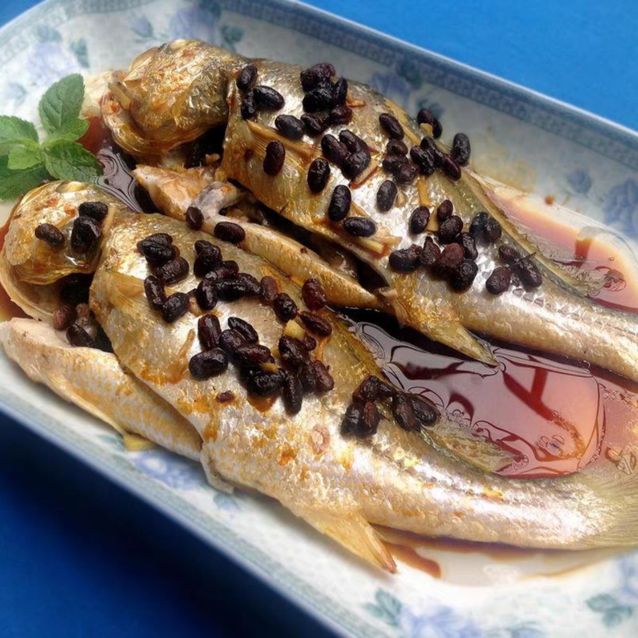 Hạt Tàu Xì Hộp 160g