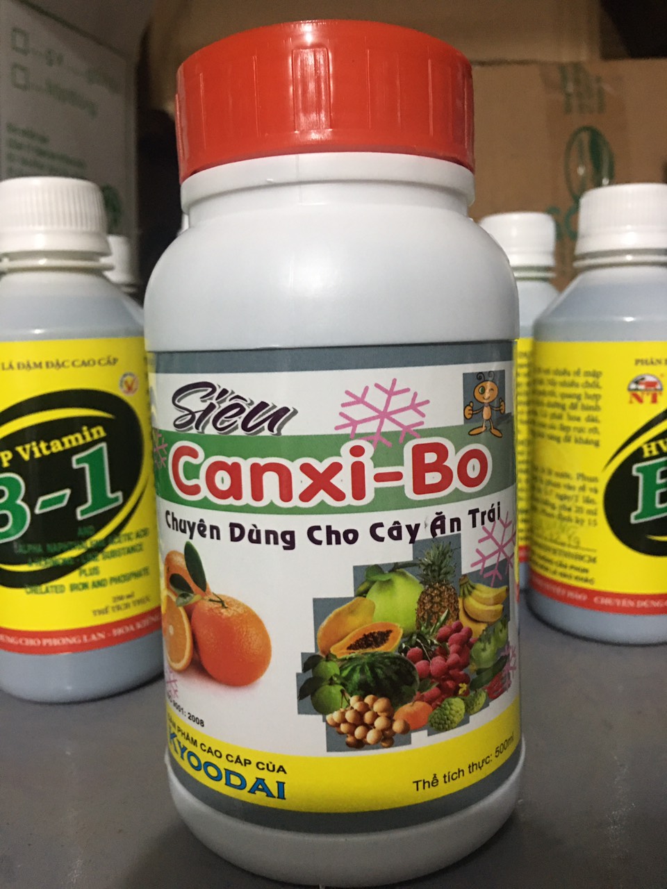 Phân bón lá siêu Canxi- Bo chai 500ml chống rụng hoa, trái non, nứt trái, thối trái