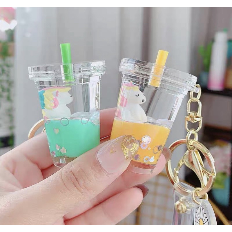 MÓC KHOÁ TRÀ SỮA KỲ LÂN HOA CÚC
