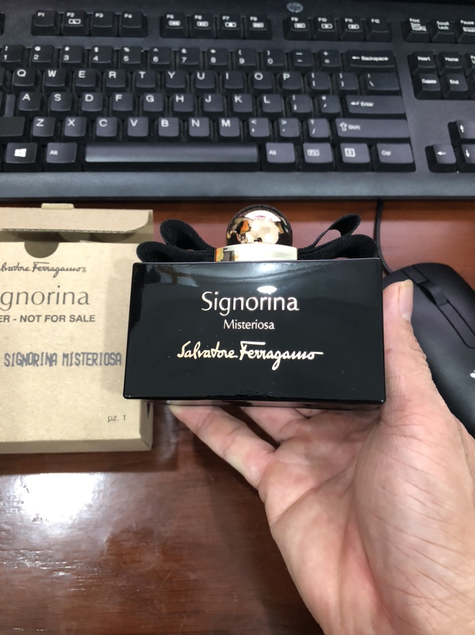 Nước hoa nữ salvatore ferragamo signorina edp 100ml fullseal
