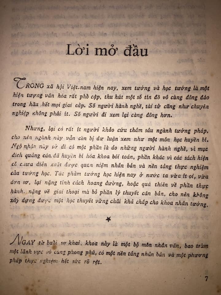 Sách Nhân Tướng Học Hy Trương
