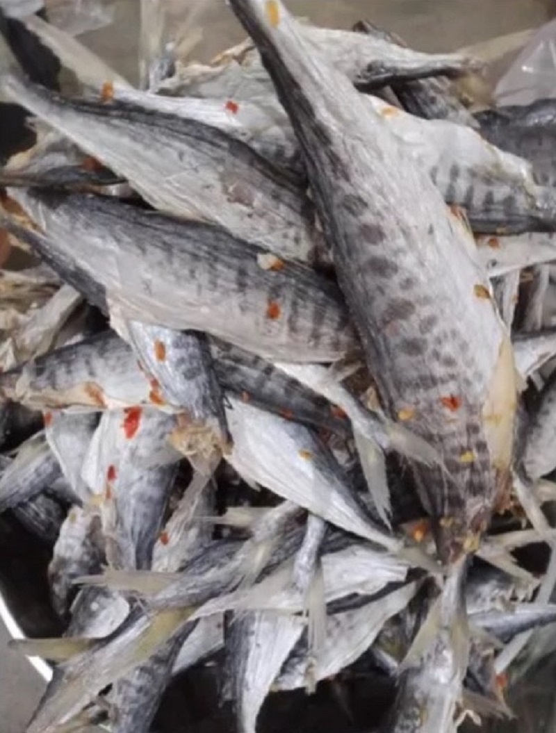 Khô cá thu không đầu vừa ăn thịt dẻo - dai - tươi 1kg/ 500gram/ 250gram - vựa khô tú vy food