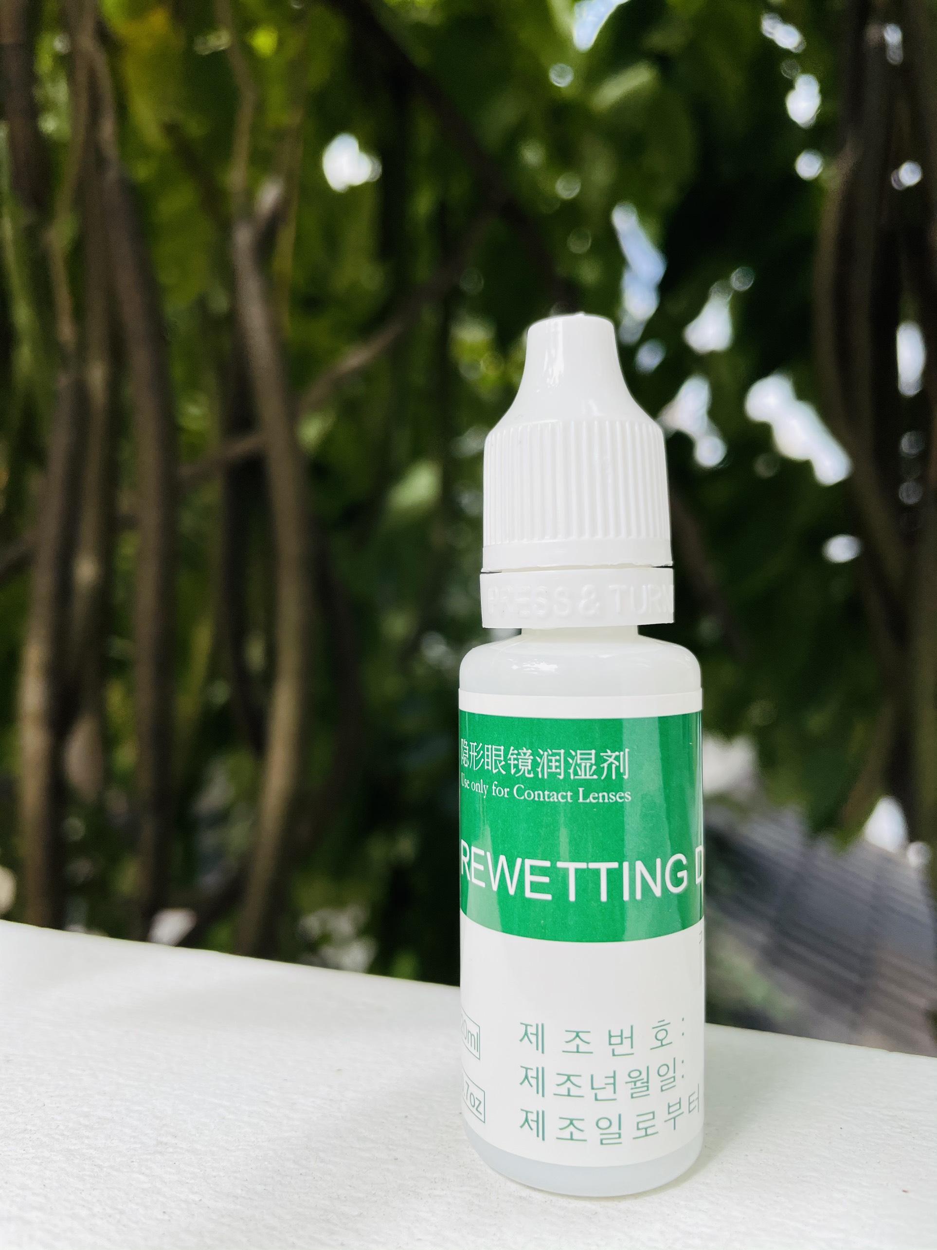 Nước nhỏ mắt The View cho lens