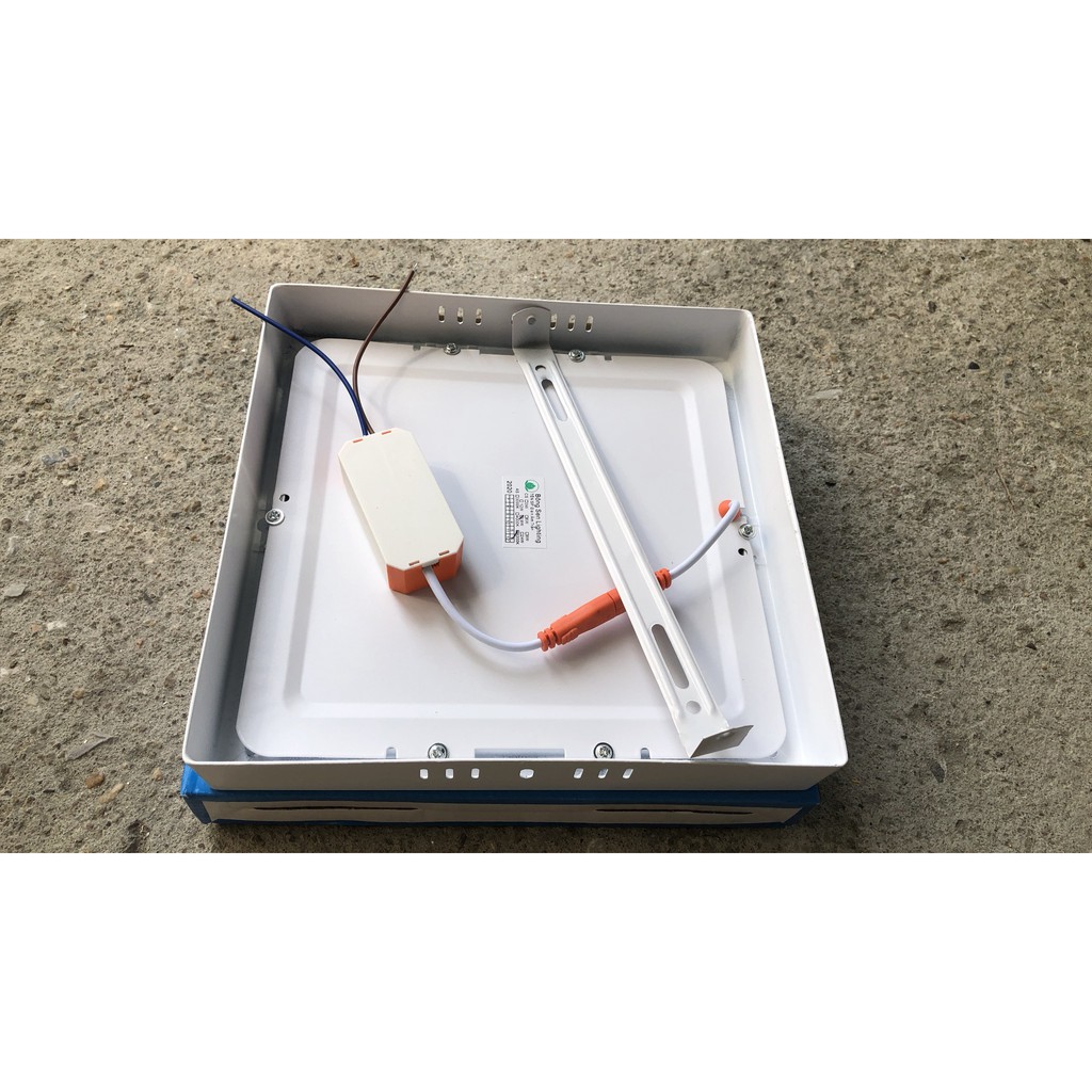 ĐÈN LED NỔI ỐP TRẦN TRÒN, VUÔNG 18W