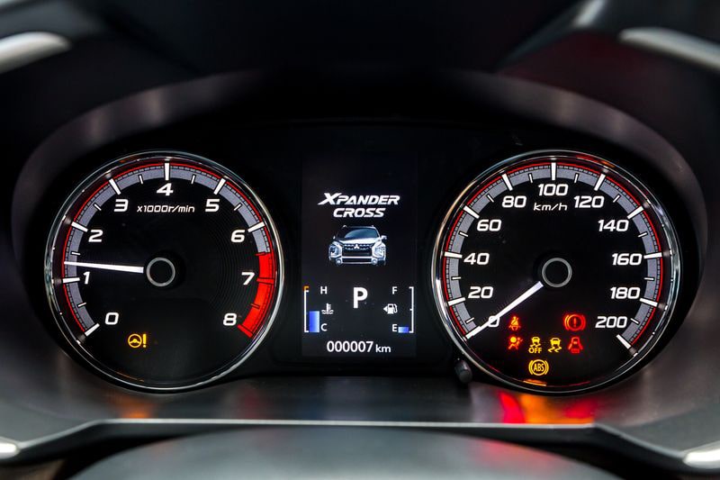 X-PANDER: Miếng dán PPF đồng hồ congtomet - XÓA VẾT XƯỚC CŨ