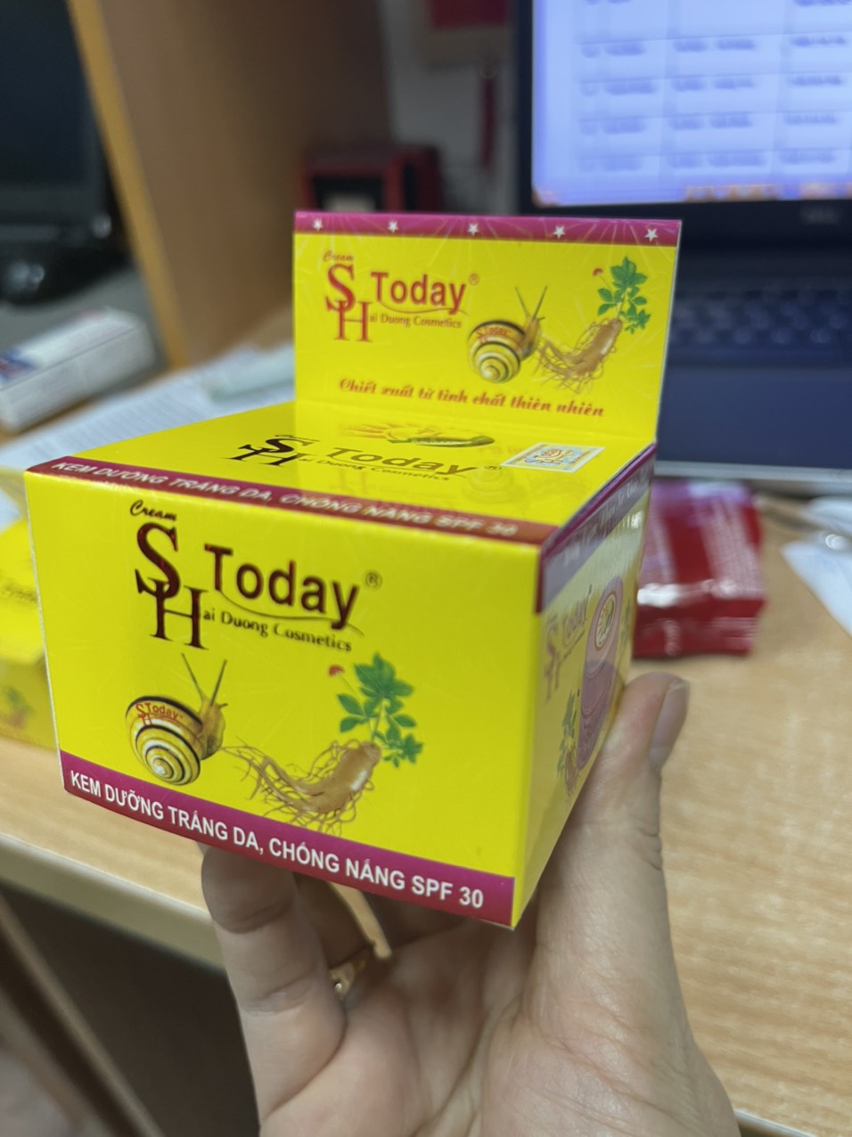 Kem dưỡng trắng da SH Today