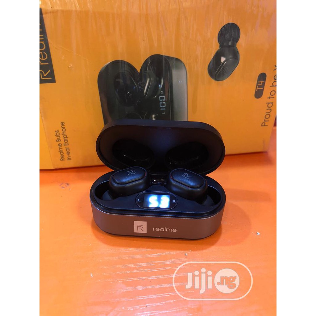 realme t4 earbuds