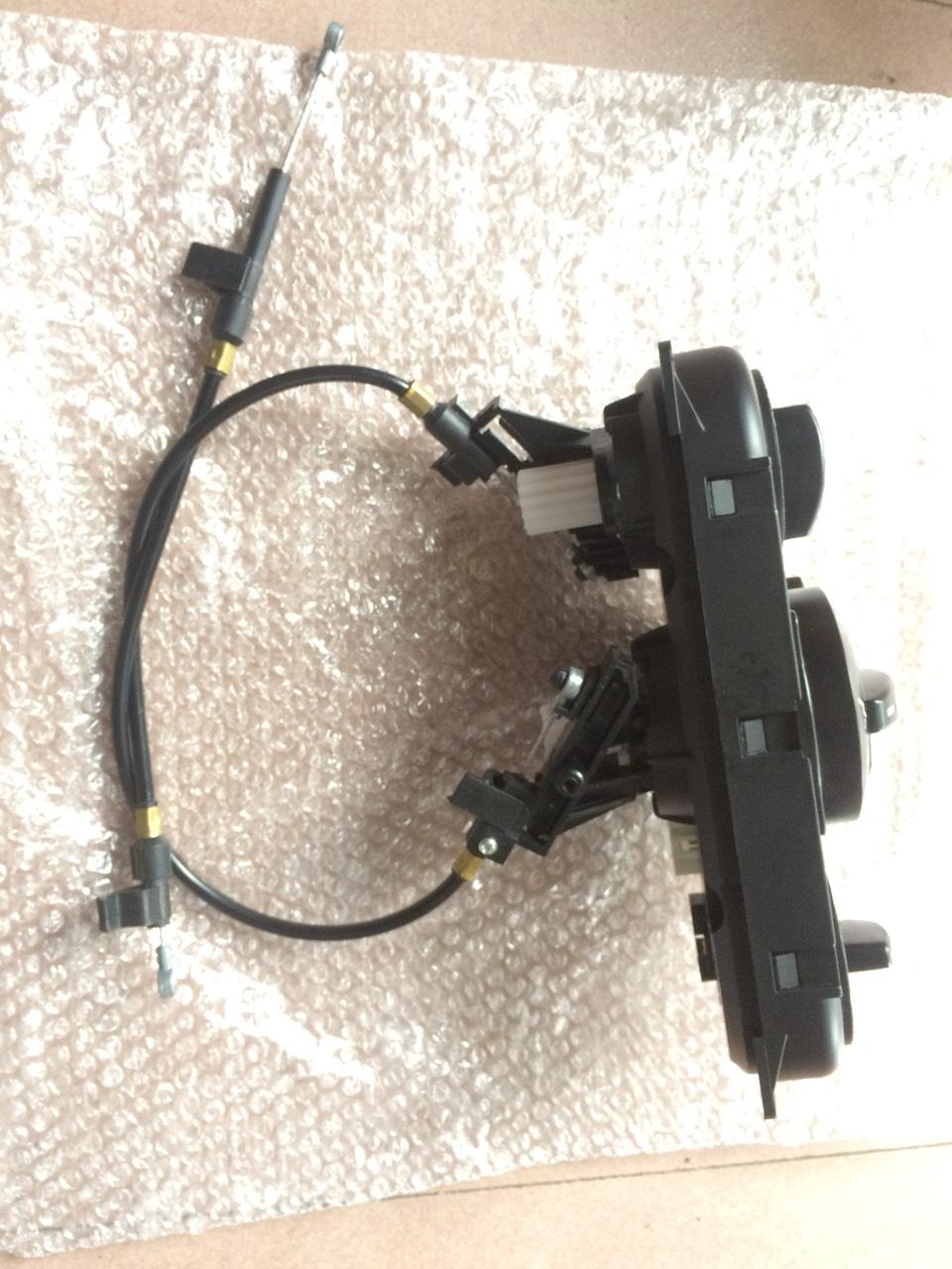 Bảng công tắc điều hòa Lacetti 04-09 (Xe Trong Nước)