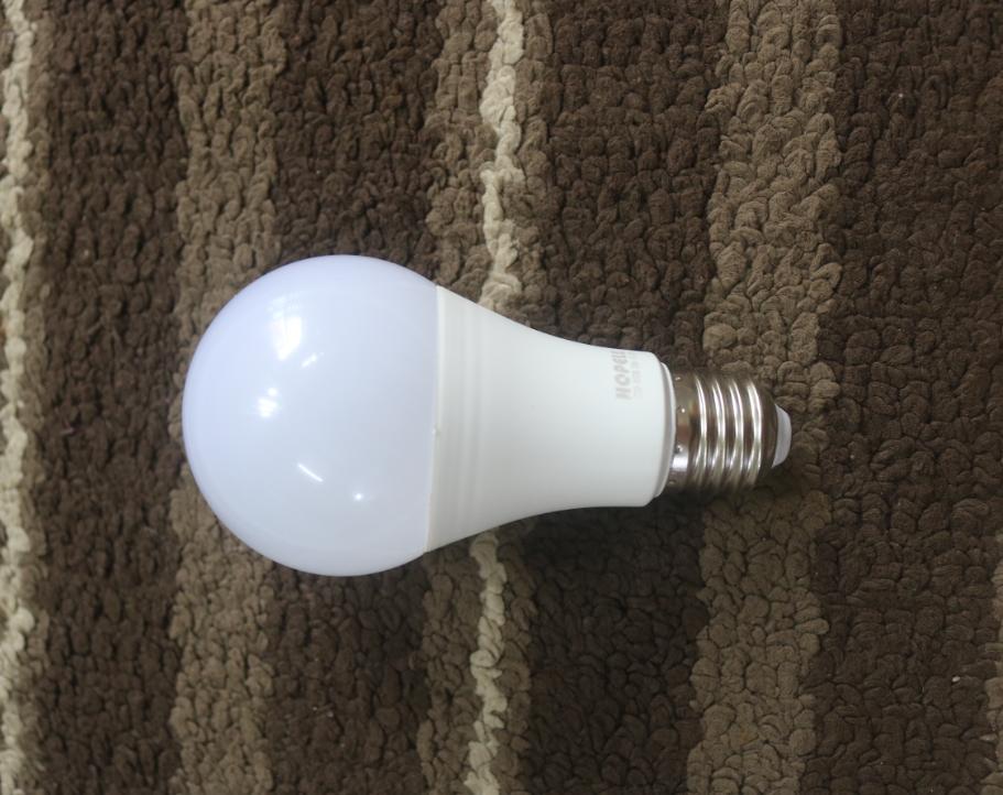 Bộ 10 Đèn Led Bulb nấm 7W sáng trắng