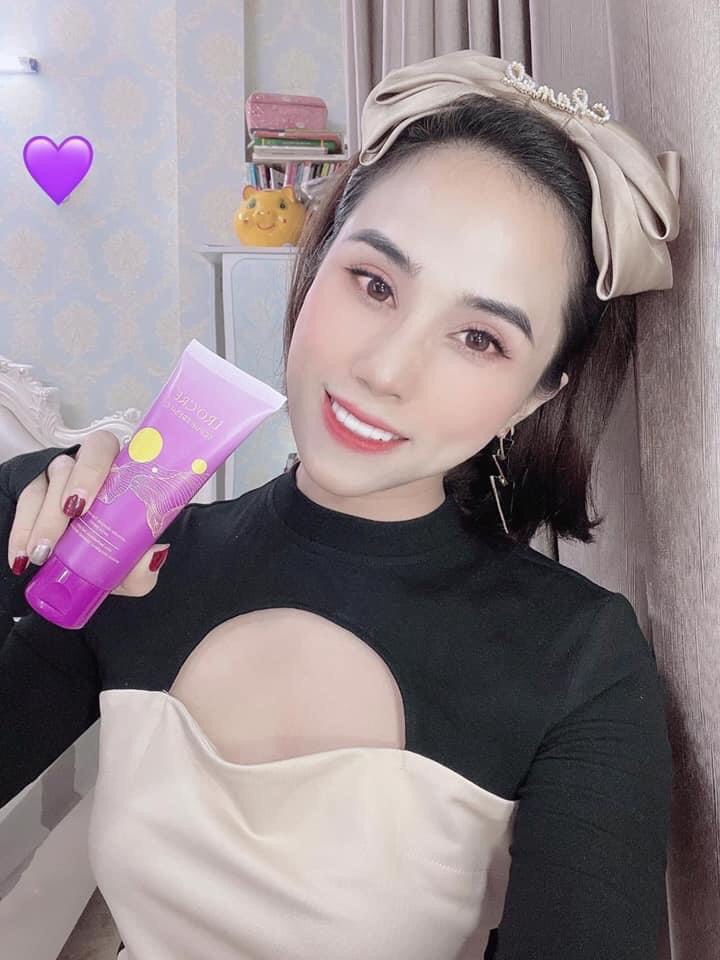 Gel Tẩy da chết mặt Lro’cre