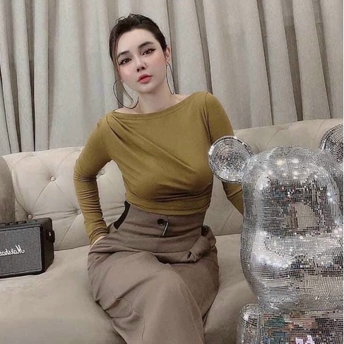 Áo nhún lệch vai hot