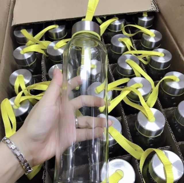 Chai nước thủy tinh có dây xách 500ml
