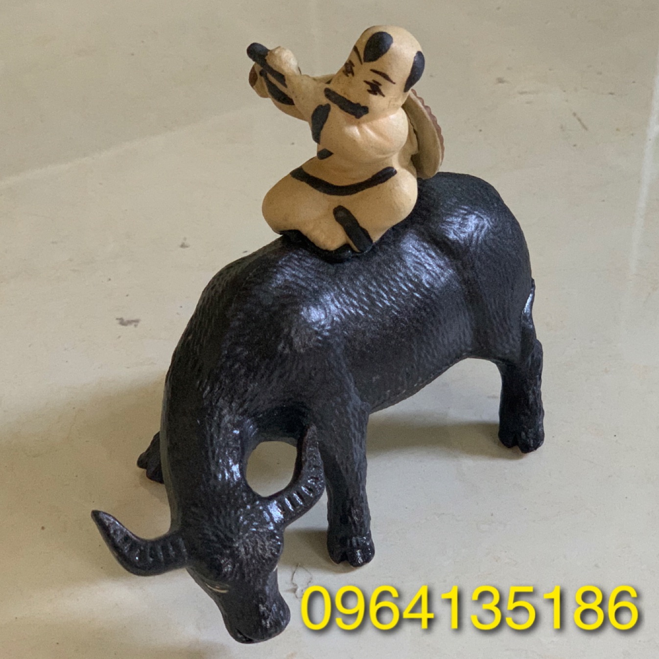 Tượng mục đồng cưỡi trâu dài 14cm gốm sứ Bát Tràng