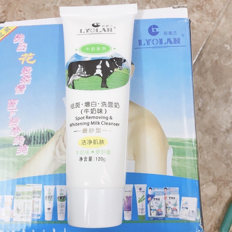 Sữa rửa mặt  Lyolan (dưa leo +sửa bò)