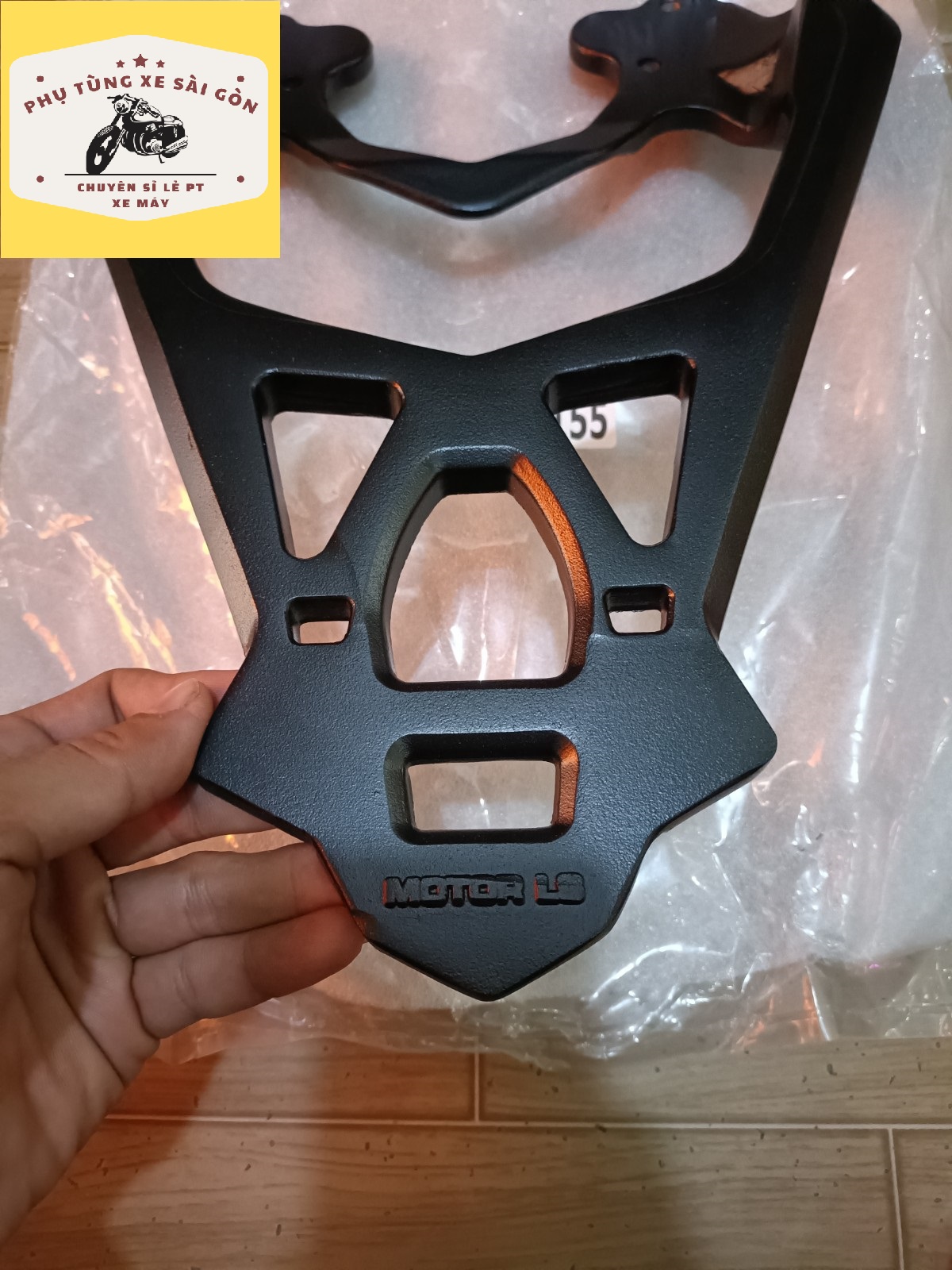 Cảng sau Malai cho xe Exciter 155