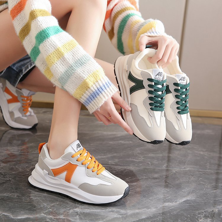 Giày nữ độn đế tăng 5cm chiều cao phong cách Hàn Quốc