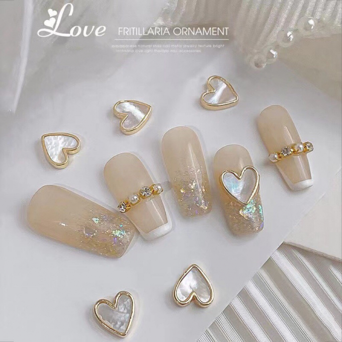 Set tim trang trí móng, Charm tim trang trí móng 17