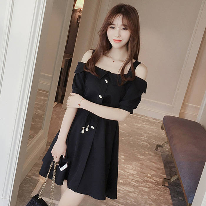 Đầm ngắn trễ vai dễ thương D11