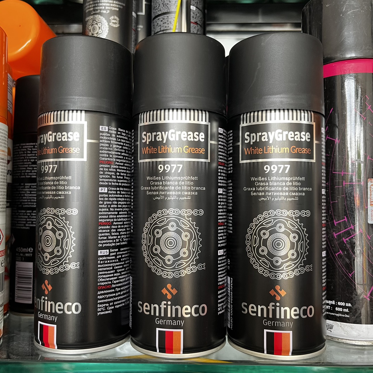 Dưỡng sên senfineco 9977 450ml mỡ bò xanh, chống văng, bôi trơn và bảo dưỡng sên tốt - nhập khẩu đức- cam kết chính hãng