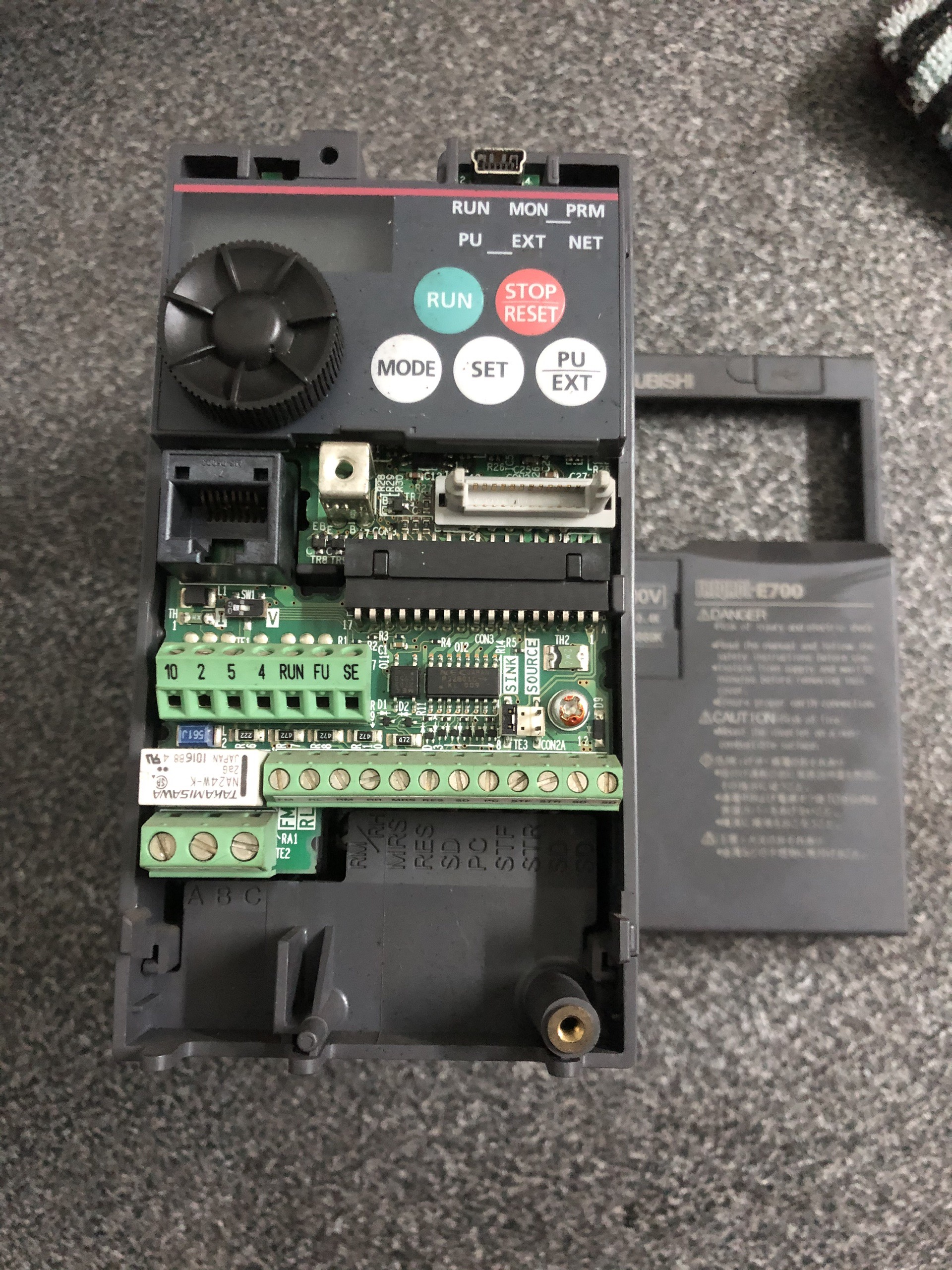 Biến tần cũ Mitsubishi 1pha 3pha 220V