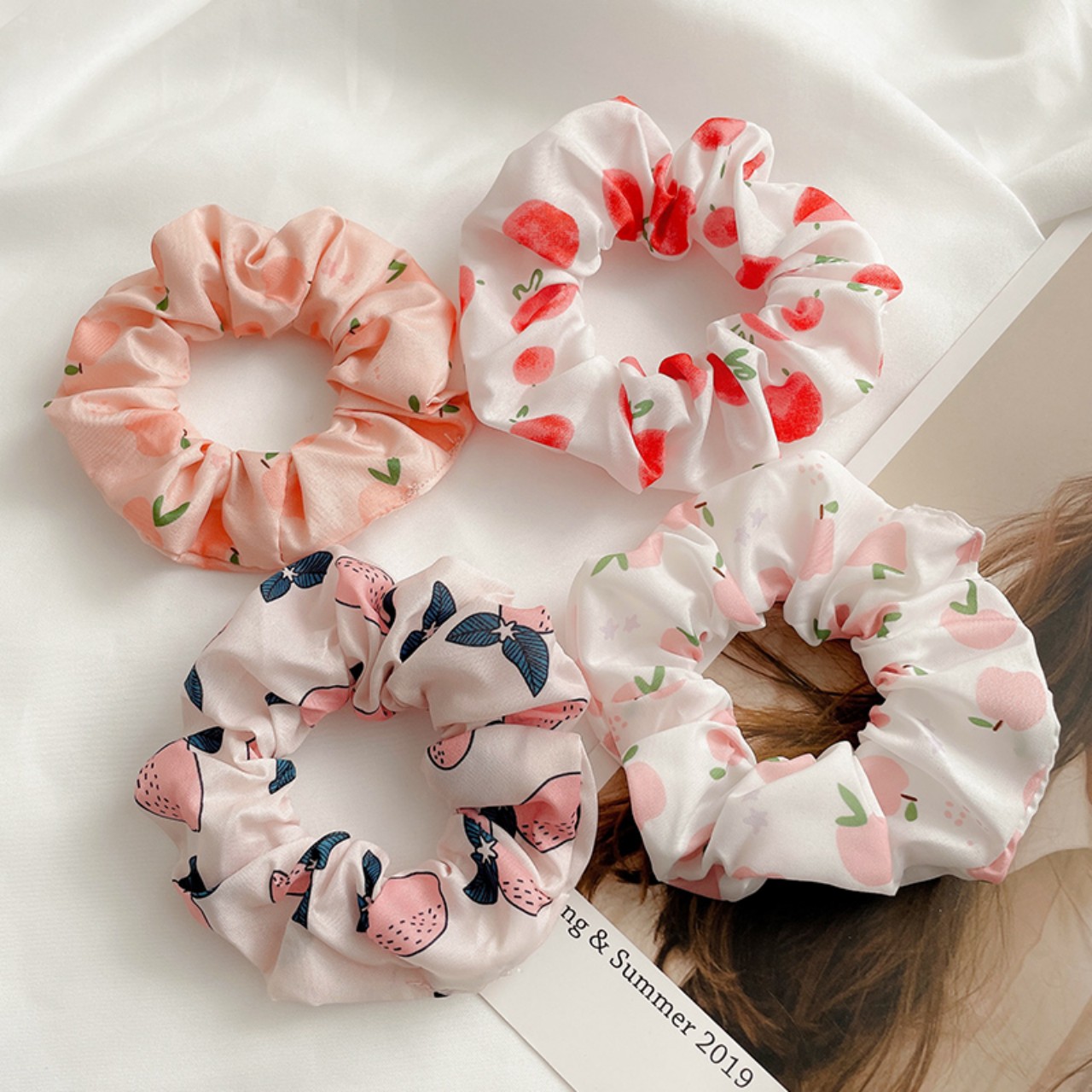 Dây buộc tóc vải, cột tóc scrunchies dễ thương