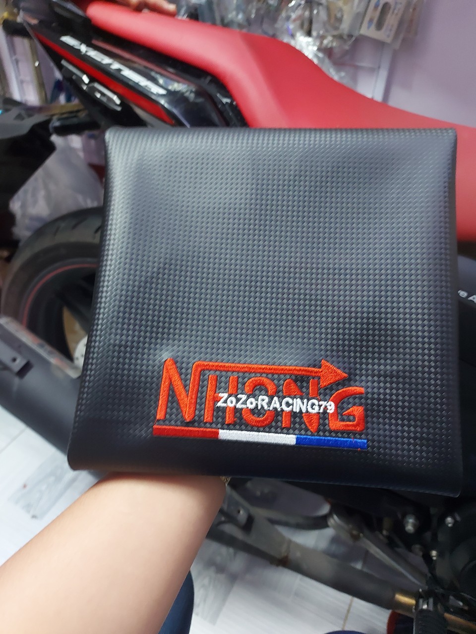 da yên RCB-UMA racing-NOI carbon