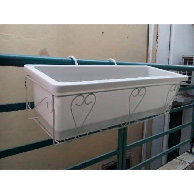 chậu và giá treo ban công dài 48cm và 67cm