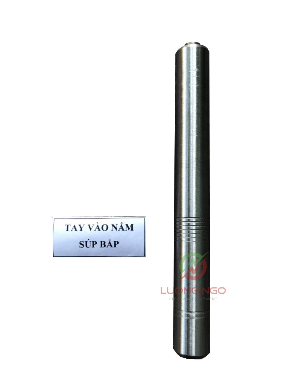 Tay vào nấm supap xe máy