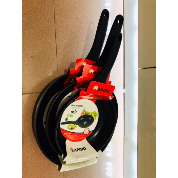 [HÀNG CHÍNH HÃNG] Chảo từ Rapido Size 24 đáy chấm Teflon RP24-RDT