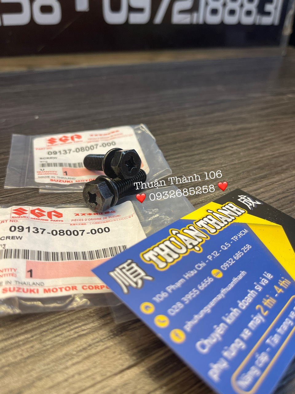Ốc cổ pô sport zin / Xipo / RGV