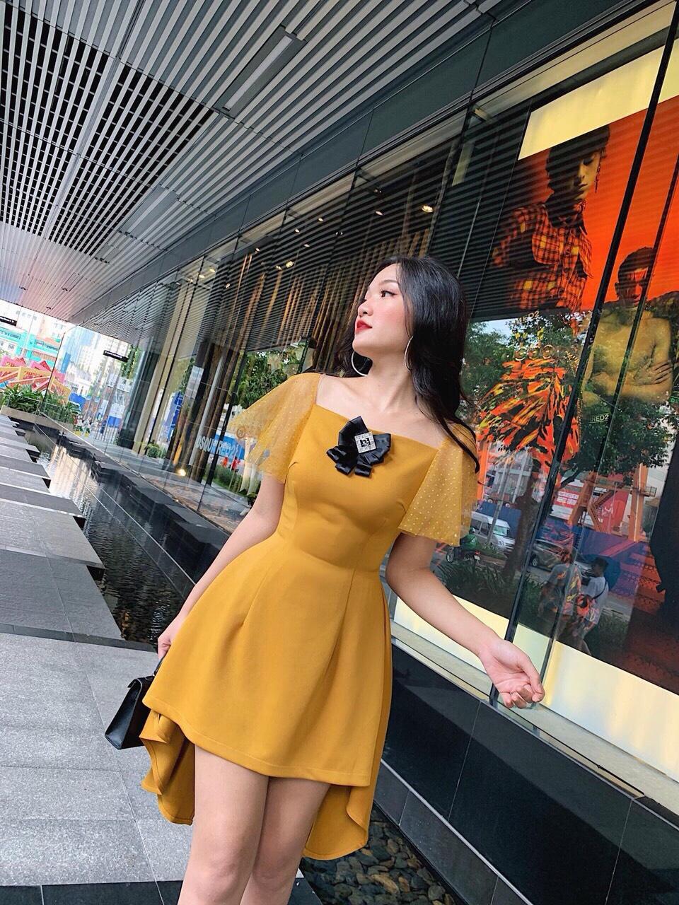 Đầm Dự Tiệc Đính Nơ Phối Tay Lưới (GS) UZU