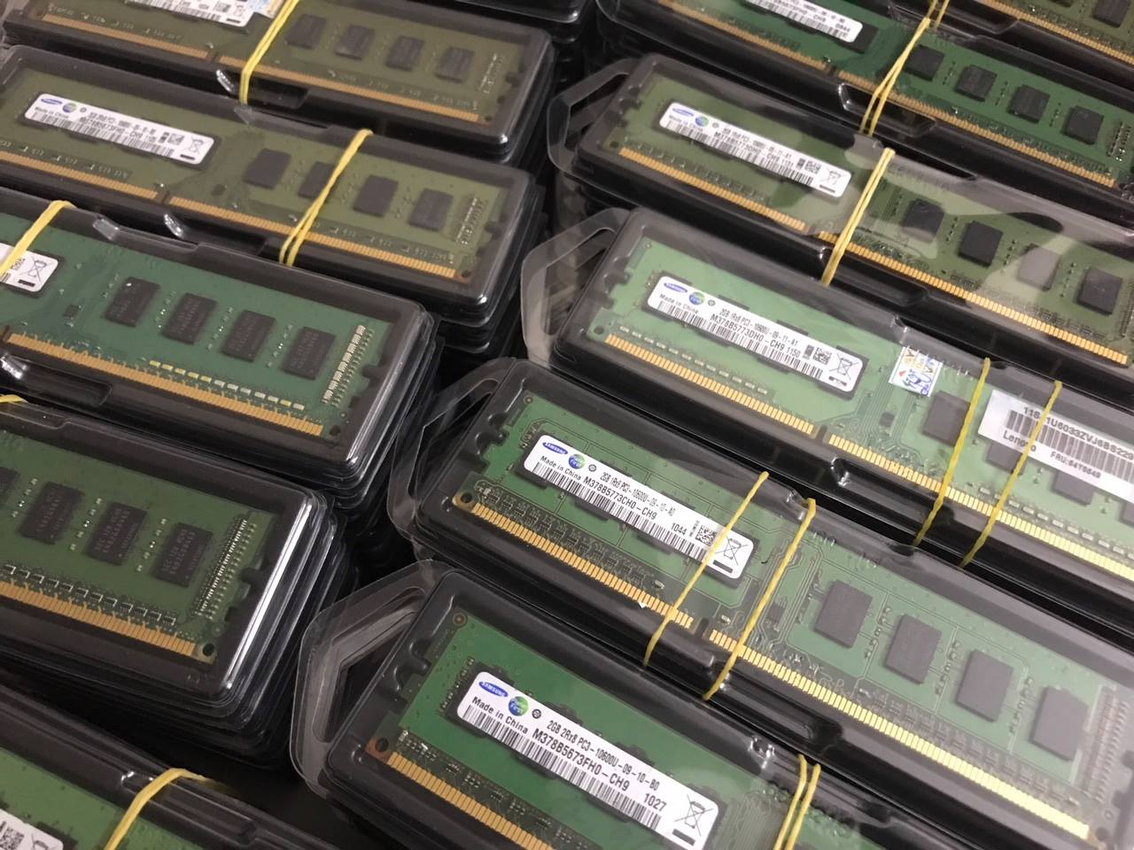 Ram Máy Tính PC 4GB DDR4  Bảo Hành 24 Tháng