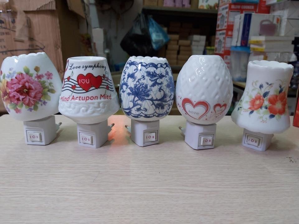 Đèn ngủ kiêm đèn xông tinh dầu 2 chế độ