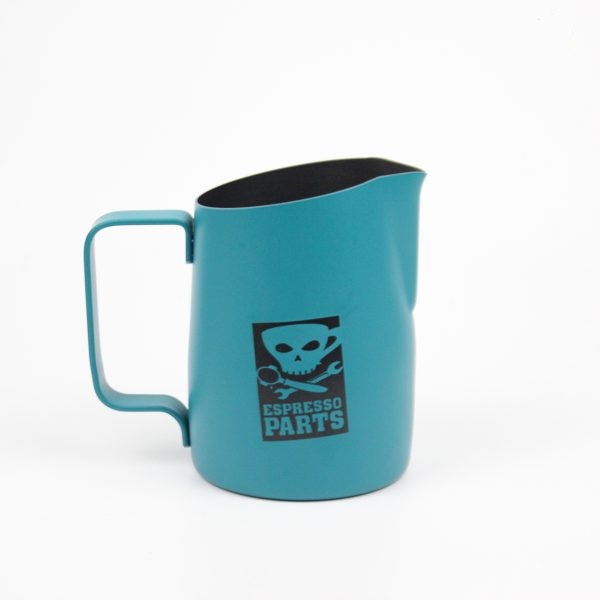 Ca đánh sữa mỏ nhọn chuyên dụng 600ml - latte art