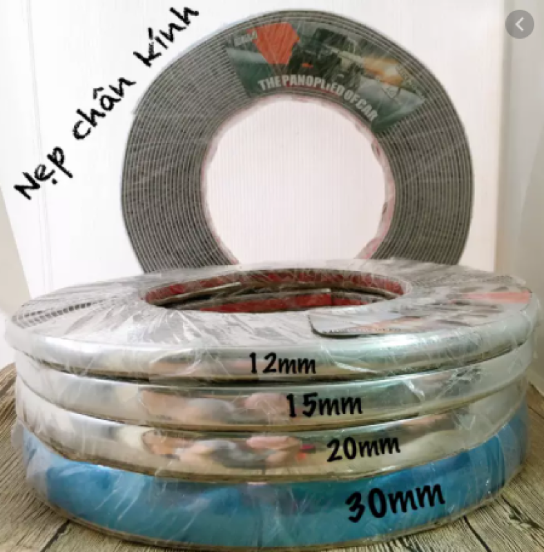 Nẹp viền trang trí chân kính ô tô mạ crom