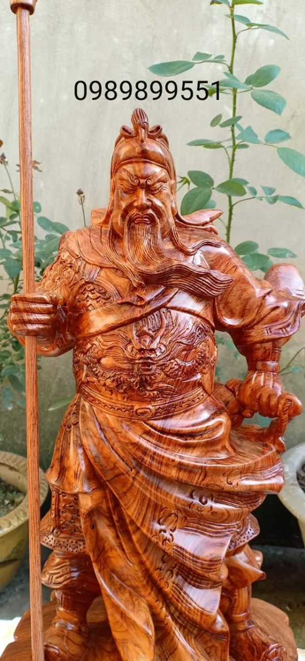 Tượng quan công gỗ hương cao 40cm