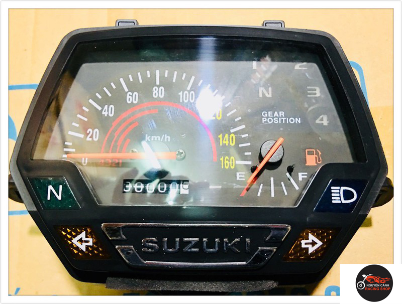 [HCM]đồng hồ KM suzuki viva