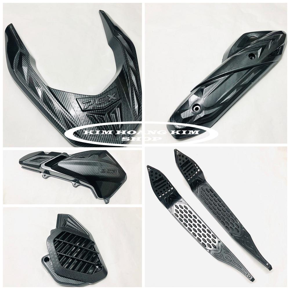 Ốp Pô E Carbon gắn PCX 2018,2019