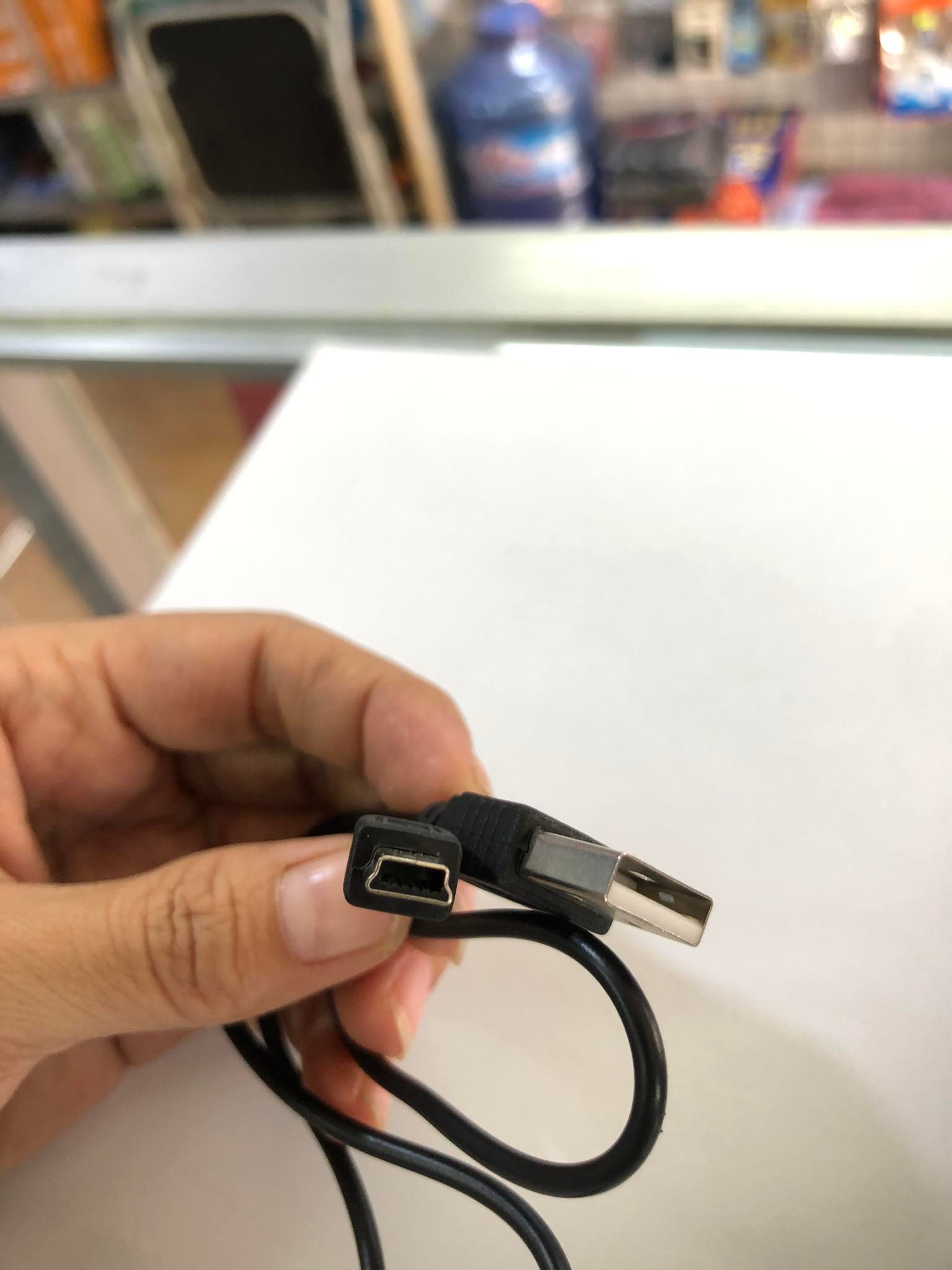 CÁP SẠC LOA CỔNG MINI USB V3 HÌNH THANG DÀI 30-40CM