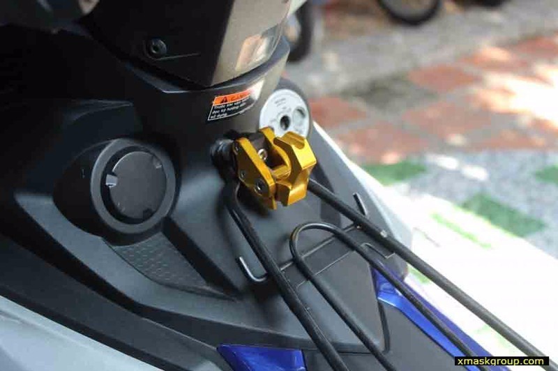 Móc treo đồ xe máy gập loại xịn