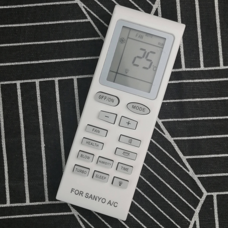 Điều Khiển điều h&ograve;a SANYO 2 chiều vu&ocirc;ng trắng