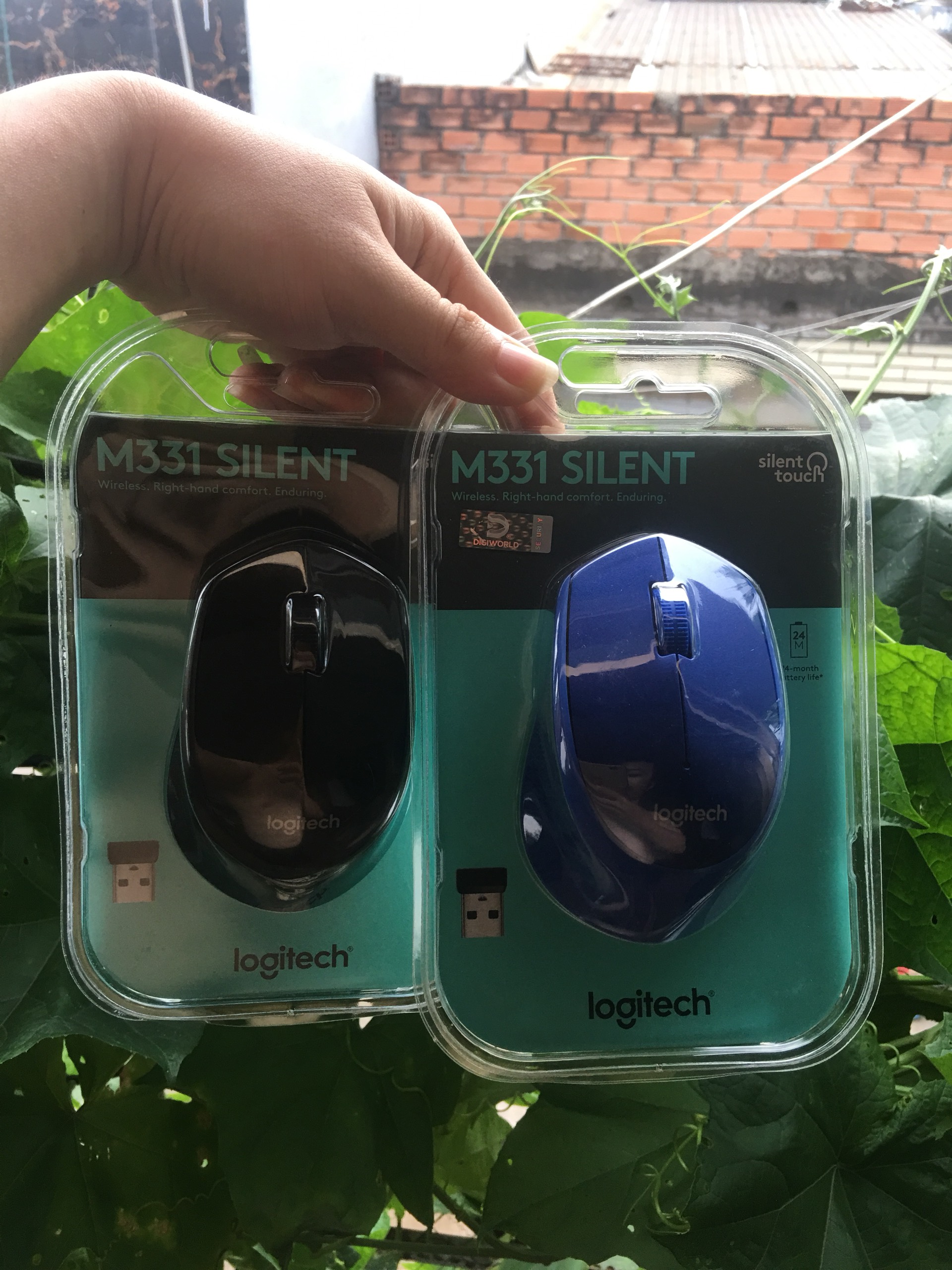 Chuột Không Dây Silent Logitech M331.