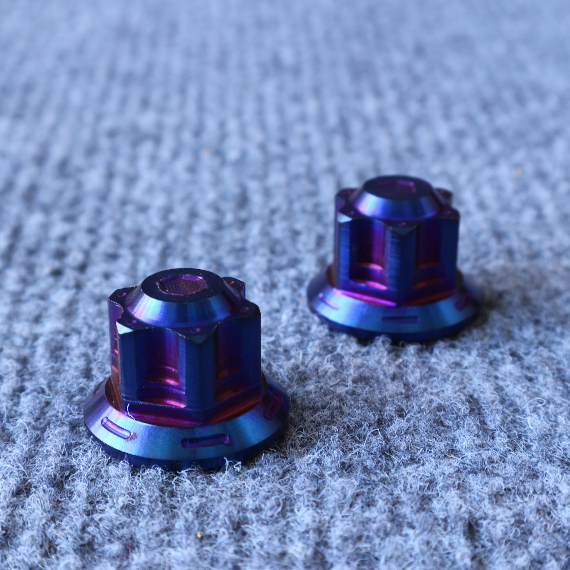 [CHUYÊN TÁN 2 CON] TÁN CỐT MẪU SALAYA ĐẦU BÍT TRANG TRÍ XE CAO CẤP SÁNG BÓNG (TÁN 10LY MÀU TITAN)