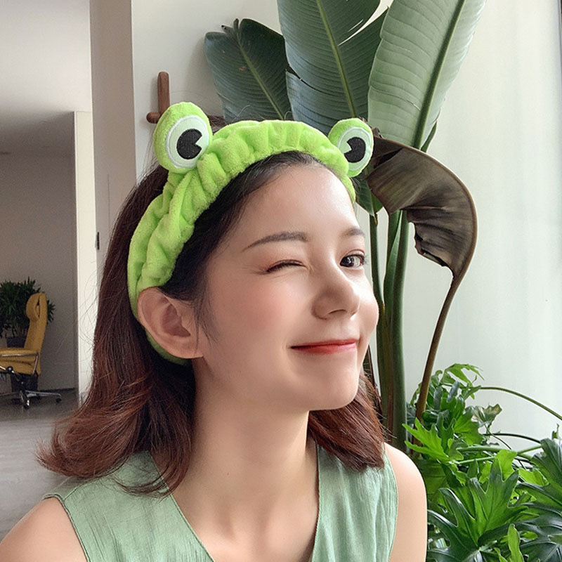 BĂNG ĐÔ ẾCH XANH SIÊU DỄ THƯƠNG
